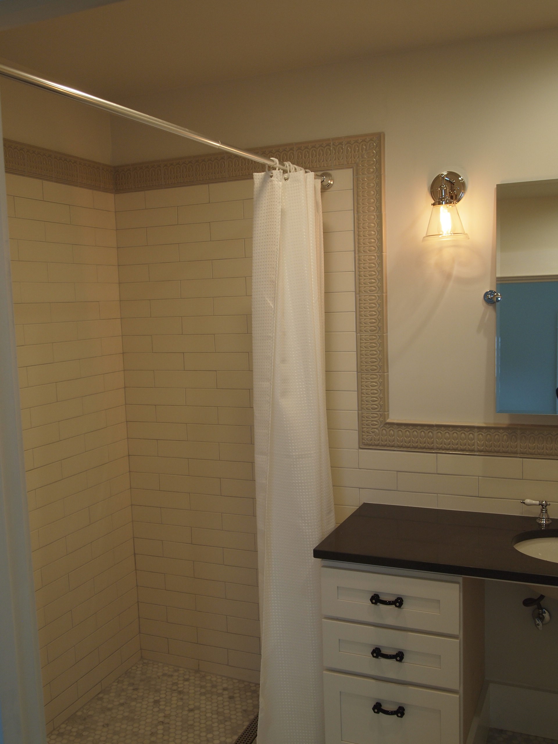 Northeast Portland Guestroom and Bathroom Remodel